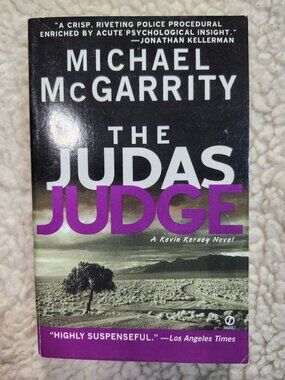 Michael McGarrity The Judas Judge Paperback Signet 2001 ISBN 9780451203601